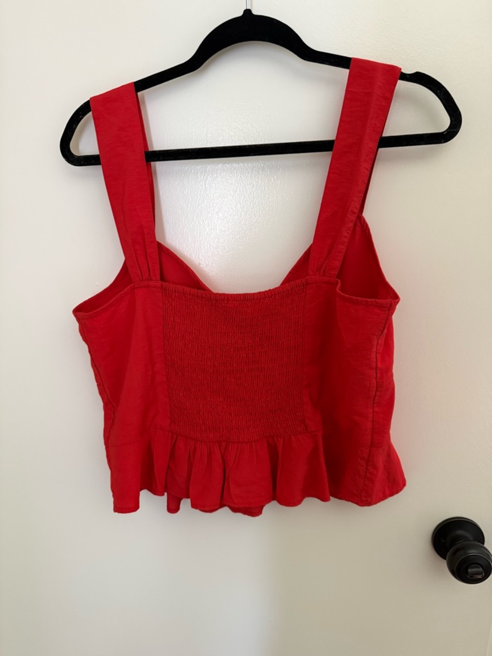 NWT American Eagle Ruffle Tank π - Picture 2 of 3